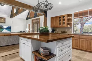 218 River Oaks Dr, Combine, TX 75159 - Photo 12