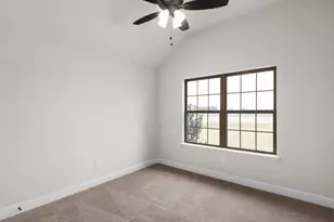 124 Lila Lk Dr, Waxahachie, TX 75165 - Photo 18