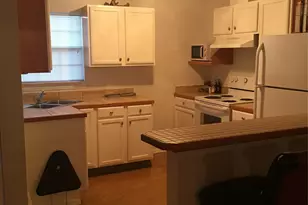 229 Canyon Dr, Whitney, TX 76692 - Photo 2