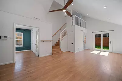 800 Spicewood Court, Irving, TX 75063 - Photo 8