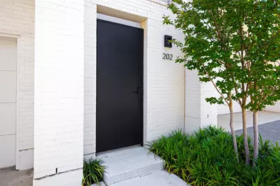 610 N Oak Cliff Boulevard #302, Dallas, TX 75208 - Photo 34