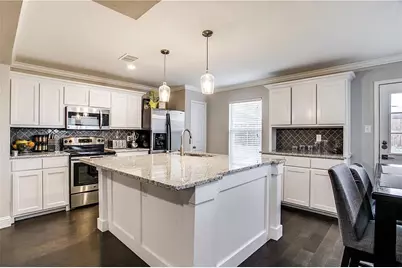 1613 Crown Point Drive, Little Elm, TX 75036 - Photo 6