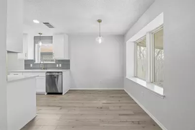 6601 Jerri Lynn Drive, Watauga, TX 76148 - Photo 8