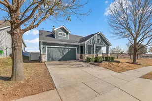 10904 Caldwell Ln, Fort Worth, TX 76179 - Photo 2