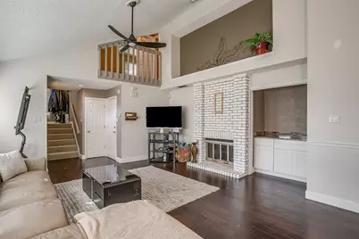 1307 Oriental Avenue, Arlington, TX 76011 - Photo 8