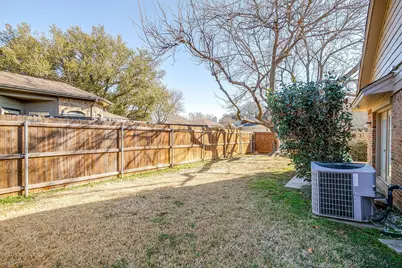 1307 Oriental Avenue, Arlington, TX 76011 - Photo 36