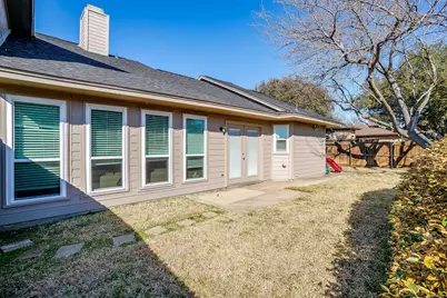 1307 Oriental Avenue, Arlington, TX 76011 - Photo 38