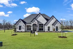 213 Desperado Ct, Weatherford, TX 76088 - Photo 1