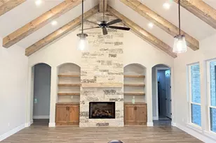 213 Desperado Ct, Weatherford, TX 76088 - Photo 2