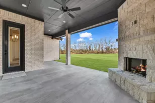 212 Desperado Ct, Weatherford, TX 76088 - Photo 8