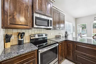 405 Edgewood Terrace, Boyd, TX 76023 - Photo 10