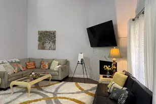 2835 Keller Springs Rd, Carrollton, TX 75006 - Photo 4