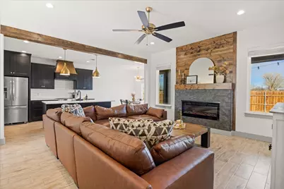 9217 Parkview Circle, Tolar, TX 76476 - Photo 4