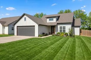 9217 Parkview Cir, Tolar, TX 76476 - Photo 1