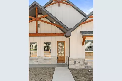 2700 Westbrook Avenue, Fort Worth, TX 76111 - Photo 2