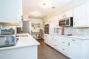 1924 Sierra Dr, Lewisville, TX 75077 - Photo 8