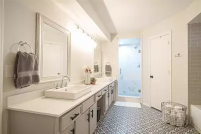 1924 Sierra Drive, Lewisville, TX 75077 - Photo 10