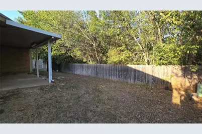 5256 Chessie Circle, Haltom City, TX 76137 - Photo 18