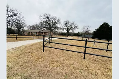 2568 County Road 310, Cleburne, TX 76031 - Photo 1