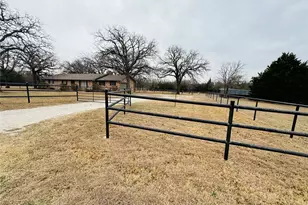 2568 County Rd 310, Cleburne, TX 76031 - Photo 1