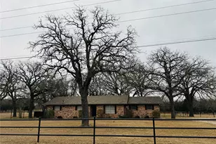 2568 County Rd 310, Cleburne, TX 76031 - Photo 30