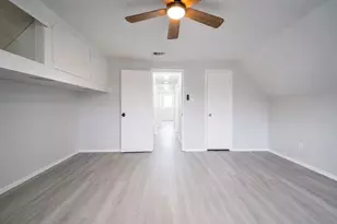 1404 Tatum Dr, Arlington, TX 76012 - Photo 32