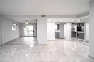 1404 Tatum Dr, Arlington, TX 76012 - Photo 6