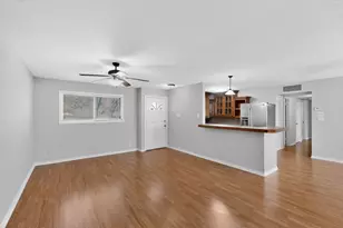 1900 Mimosa Dr, Arlington, TX 76012 - Photo 6