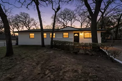 1900 Mimosa Drive, Arlington, TX 76012 - Photo 2