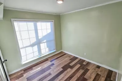 9713 Silver Meadow Drive, Dallas, TX 75217 - Photo 18