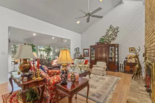 5207 Northmoor Dr, Dallas, TX 75229 - Photo 2