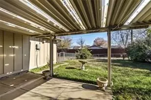 2801 Laramie St, Irving, TX 75062 - Photo 26