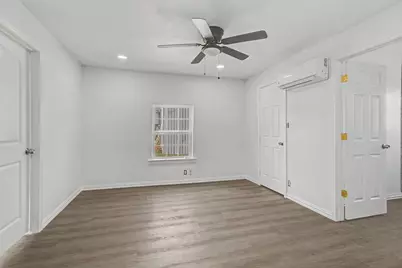 4225 Avenue M, Fort Worth, TX 76105 - Photo 12