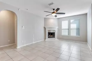 11332 Gold Canyon Dr, Fort Worth, TX 76052 - Photo 6