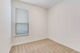 11332 Gold Canyon Dr, Fort Worth, TX 76052 - Photo 10