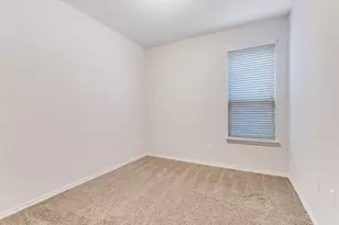 11332 Gold Canyon Dr, Fort Worth, TX 76052 - Photo 8