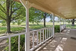 368 County Rd 3625, Clifton, TX 76634 - Photo 2