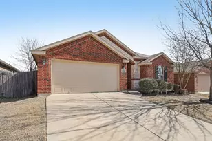 8037 Big Spruce Ln, Fort Worth, TX 76123 - Photo 2