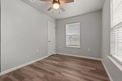 1070 E Reno Road, Reno, TX 76020 - Photo 14