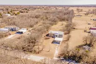 6232 County Rd 308, Cleburne, TX 76031 - Photo 2