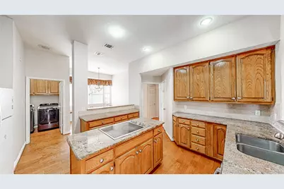 4650 Dusk Meadow Drive, Carrollton, TX 75010 - Photo 10