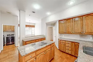 4650 Dusk Meadow Dr, Carrollton, TX 75010 - Photo 10