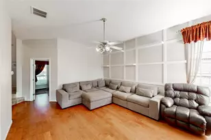 4650 Dusk Meadow Dr, Carrollton, TX 75010 - Photo 4