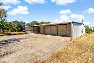 610 S Cardinal Rd, Reno, TX 76020 - Photo 2