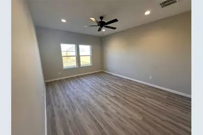 4812 Delano Street, Greenville, TX 75401 - Photo 14