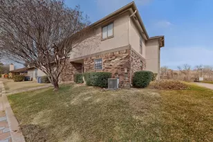 1025 Turtle Lake Blvd, Irving, TX 75060 - Photo 2