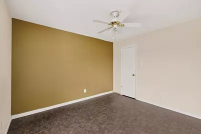 1025 Turtle Lake Boulevard #111, Irving, TX 75060 - Photo 4