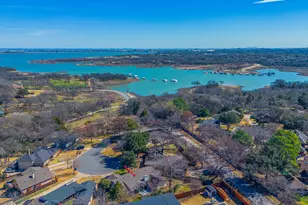 3025 Hillcrest Ct, Grapevine, TX 76051 - Photo 40