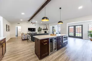 3025 Hillcrest Ct, Grapevine, TX 76051 - Photo 14