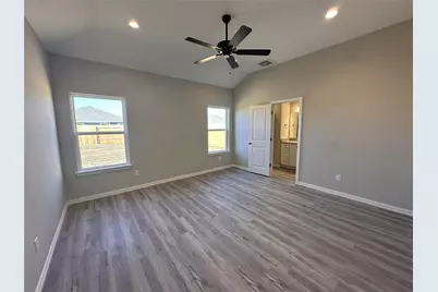 4704 Delano Street, Greenville, TX 75401 - Photo 14